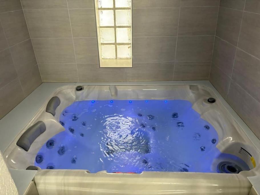 Maison Hyper Centre Jacuzzi Amboise Exteriér fotografie